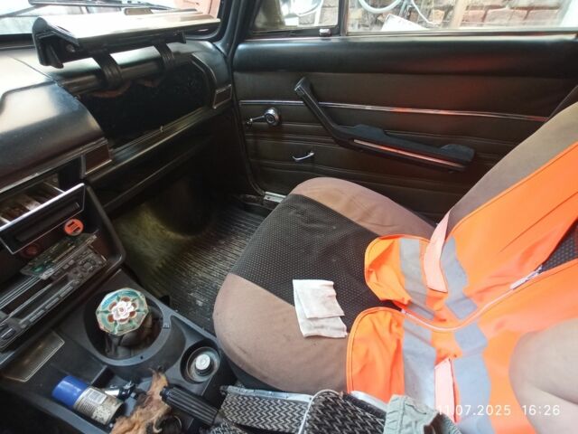 Коричневый ВАЗ 2106, объемом двигателя 1.3 л и пробегом 173 тыс. км за 499 $, фото 7 на Automoto.ua