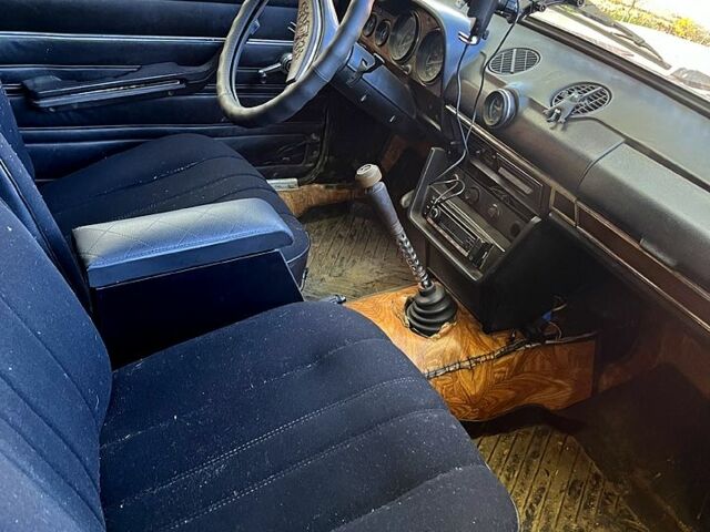 Коричневый ВАЗ 2106, объемом двигателя 13 л и пробегом 0 тыс. км за 500 $, фото 3 на Automoto.ua