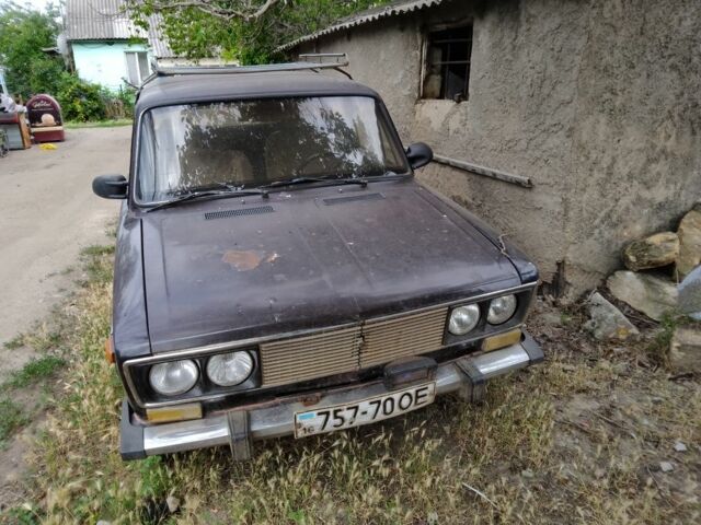 Коричневый ВАЗ 2106, объемом двигателя 2 л и пробегом 200 тыс. км за 477 $, фото 3 на Automoto.ua