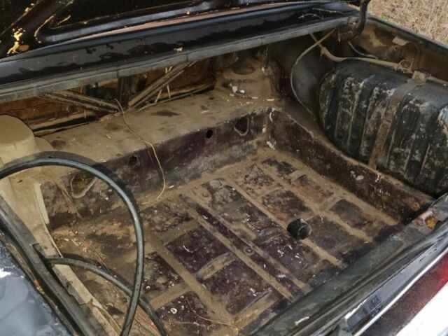 Коричневый ВАЗ 2106, объемом двигателя 1 л и пробегом 30 тыс. км за 595 $, фото 4 на Automoto.ua