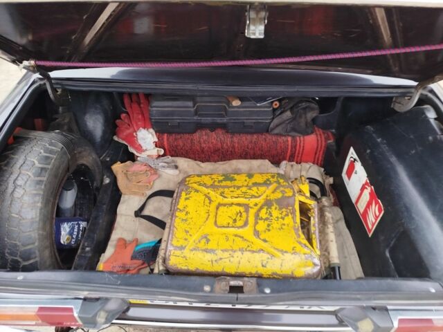 Коричневый ВАЗ 2106, объемом двигателя 0 л и пробегом 300 тыс. км за 666 $, фото 3 на Automoto.ua