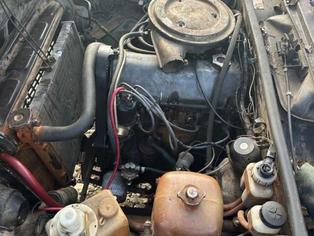 Коричневый ВАЗ 2106, объемом двигателя 1.3 л и пробегом 300 тыс. км за 500 $, фото 6 на Automoto.ua