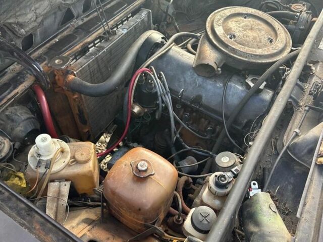 Коричневый ВАЗ 2106, объемом двигателя 1.3 л и пробегом 300 тыс. км за 500 $, фото 11 на Automoto.ua