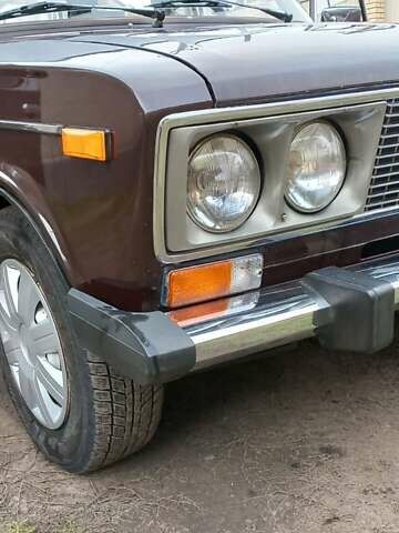 Коричневий ВАЗ 2106, об'ємом двигуна 1.3 л та пробігом 100 тис. км за 2000 $, фото 2 на Automoto.ua