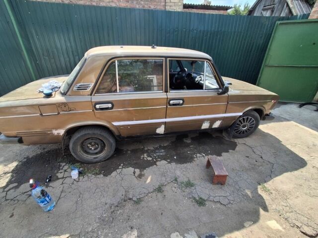 Коричневий ВАЗ 2106, об'ємом двигуна 1.3 л та пробігом 60 тис. км за 1000 $, фото 1 на Automoto.ua