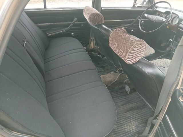 Коричневий ВАЗ 2106, об'ємом двигуна 1.3 л та пробігом 100 тис. км за 850 $, фото 12 на Automoto.ua