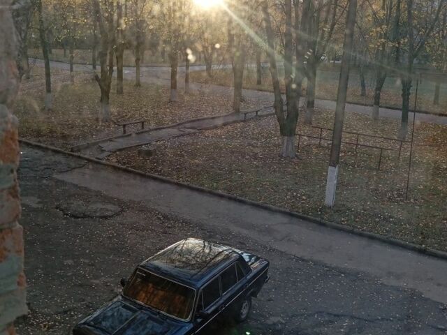 Коричневый ВАЗ 2106, объемом двигателя 0 л и пробегом 221 тыс. км за 883 $, фото 1 на Automoto.ua