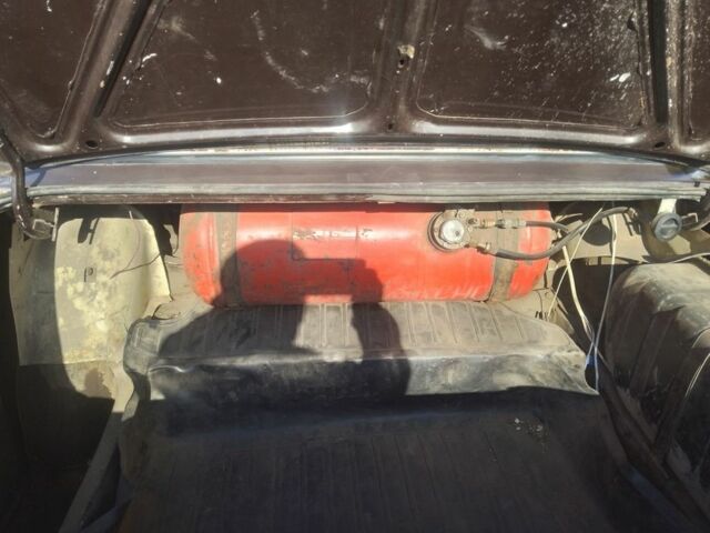 Коричневый ВАЗ 2106, объемом двигателя 0 л и пробегом 500 тыс. км за 549 $, фото 4 на Automoto.ua