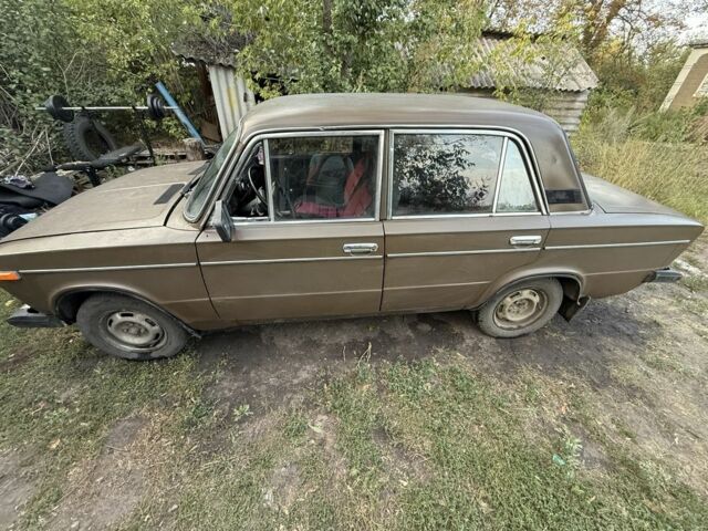 Коричневый ВАЗ 2106, объемом двигателя 0 л и пробегом 3 тыс. км за 358 $, фото 4 на Automoto.ua