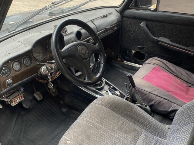 Коричневый ВАЗ 2106, объемом двигателя 0 л и пробегом 3 тыс. км за 300 $, фото 2 на Automoto.ua