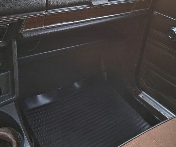 Коричневый ВАЗ 2106, объемом двигателя 0 л и пробегом 89 тыс. км за 1770 $, фото 7 на Automoto.ua