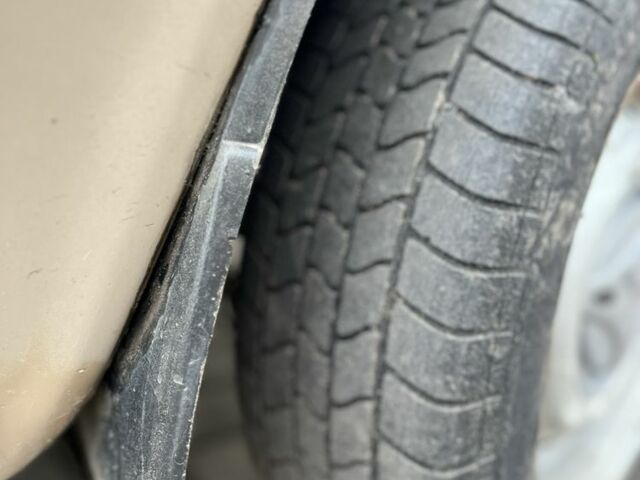 ВАЗ 2106 1989 в Кагарлыке на Automoto.ua Коричневый ВАЗ 2106, объемом двигателя 1.3 л и пробегом 106 тыс. км за 850 $, фото 4 на Automoto.ua