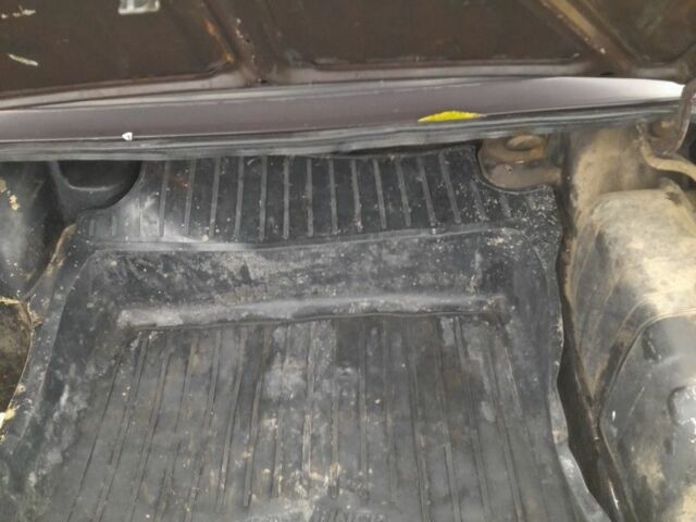 ВАЗ 2106 1990 в Ровно на Automoto.ua Коричневый ВАЗ 2106, объемом двигателя 1.7 л и пробегом 1 тыс. км за 1000 $, фото 6 на Automoto.ua