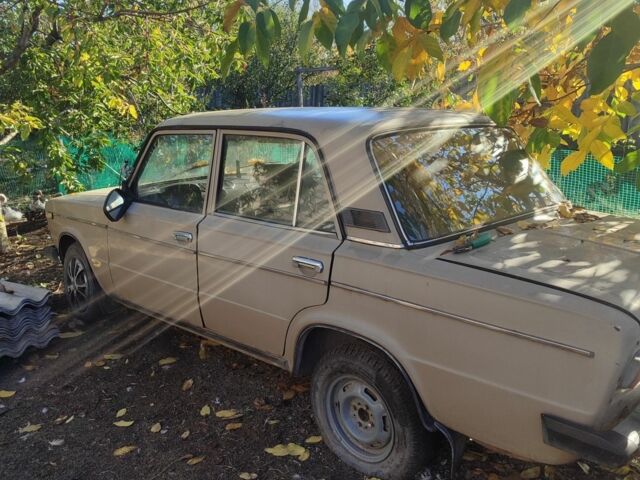 Коричневый ВАЗ 2106, объемом двигателя 6 л и пробегом 53 тыс. км за 357 $, фото 1 на Automoto.ua