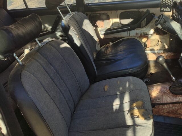 Коричневый ВАЗ 2106, объемом двигателя 6 л и пробегом 53 тыс. км за 357 $, фото 3 на Automoto.ua