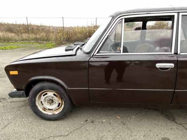 Коричневий ВАЗ 2106, об'ємом двигуна 1.5 л та пробігом 123 тис. км за 880 $, фото 5 на Automoto.ua