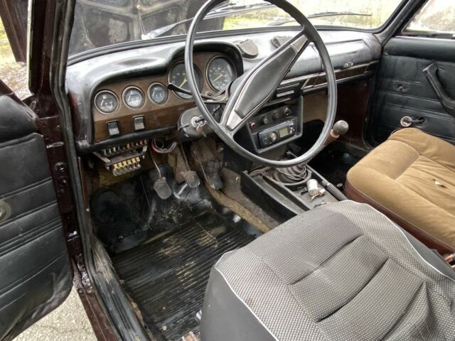 Коричневий ВАЗ 2106, об'ємом двигуна 1.5 л та пробігом 123 тис. км за 880 $, фото 11 на Automoto.ua