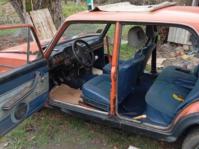 Красный ВАЗ 2106, объемом двигателя 6 л и пробегом 2 тыс. км за 710 $, фото 3 на Automoto.ua