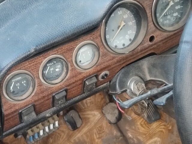 ВАЗ 2106 1983 в Ивано-Франковске на Automoto.ua Красный ВАЗ 2106, объемом двигателя 0 л и пробегом 100 тыс. км за 107 $, фото 3 на Automoto.ua