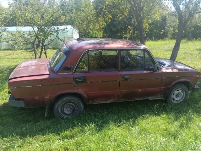 Красный ВАЗ 2106, объемом двигателя 0 л и пробегом 300 тыс. км за 327 $, фото 1 на Automoto.ua