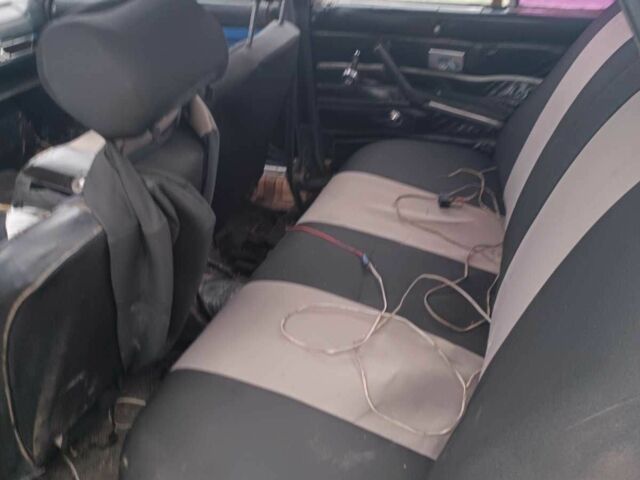 Красный ВАЗ 2106, объемом двигателя 1.3 л и пробегом 1000 тыс. км за 350 $, фото 15 на Automoto.ua