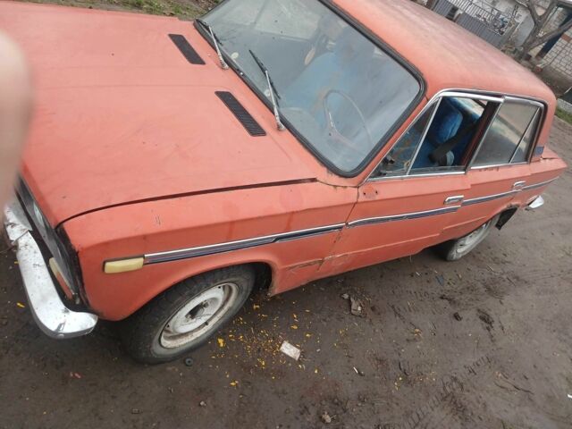 Красный ВАЗ 2106, объемом двигателя 1.3 л и пробегом 1000 тыс. км за 350 $, фото 8 на Automoto.ua