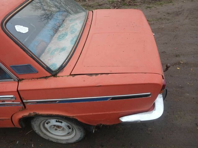 Красный ВАЗ 2106, объемом двигателя 1.3 л и пробегом 1000 тыс. км за 350 $, фото 6 на Automoto.ua