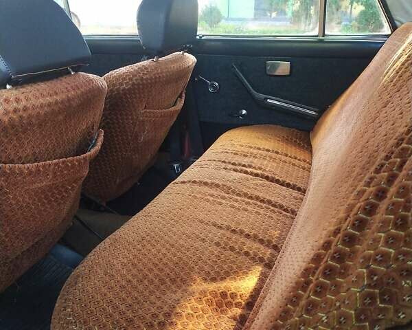 Красный ВАЗ 2106, объемом двигателя 1.6 л и пробегом 118 тыс. км за 600 $, фото 5 на Automoto.ua