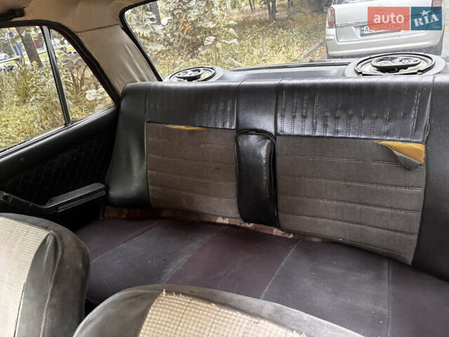 Красный ВАЗ 2106, объемом двигателя 1.3 л и пробегом 337 тыс. км за 600 $, фото 9 на Automoto.ua