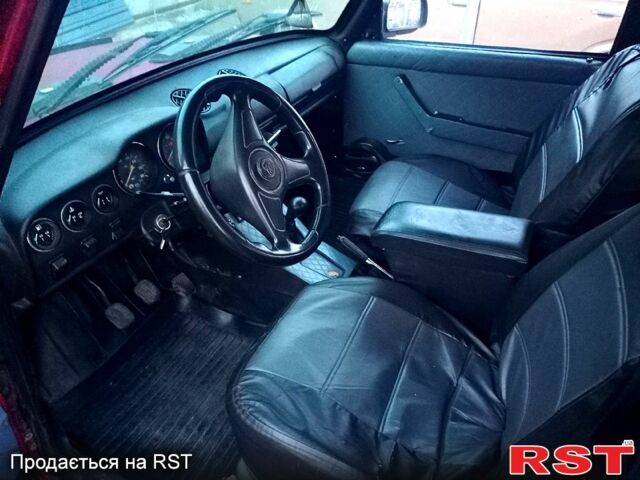 Красный ВАЗ 2106, объемом двигателя 1.6 л и пробегом 0 тыс. км за 750 $, фото 4 на Automoto.ua