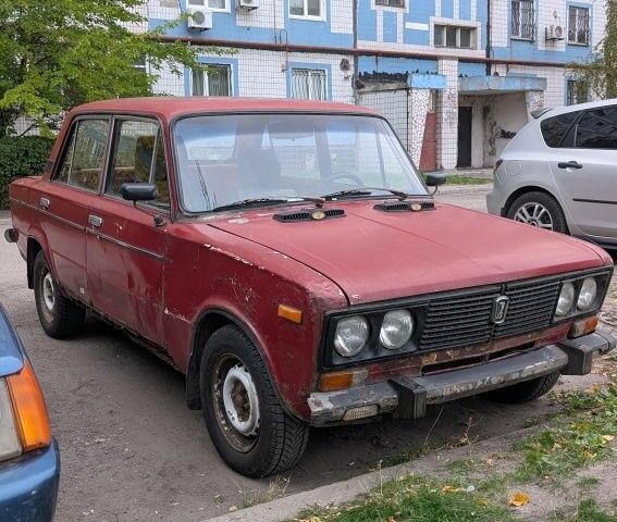ВАЗ 2106 1978 в Днепре (Днепропетровске) на Automoto.ua Красный ВАЗ 2106, объемом двигателя 1.6 л и пробегом 178 тыс. км за 385 $, фото 1 на Automoto.ua