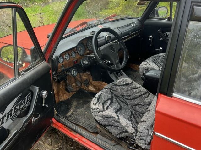 ВАЗ 2106 1978 в Снигиревке на Automoto.ua Красный ВАЗ 2106, объемом двигателя 1.6 л и пробегом 155 тыс. км за 1000 $, фото 2 на Automoto.ua