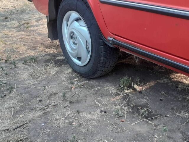 Червоний ВАЗ 2106, об'ємом двигуна 1.57 л та пробігом 500 тис. км за 800 $, фото 10 на Automoto.ua