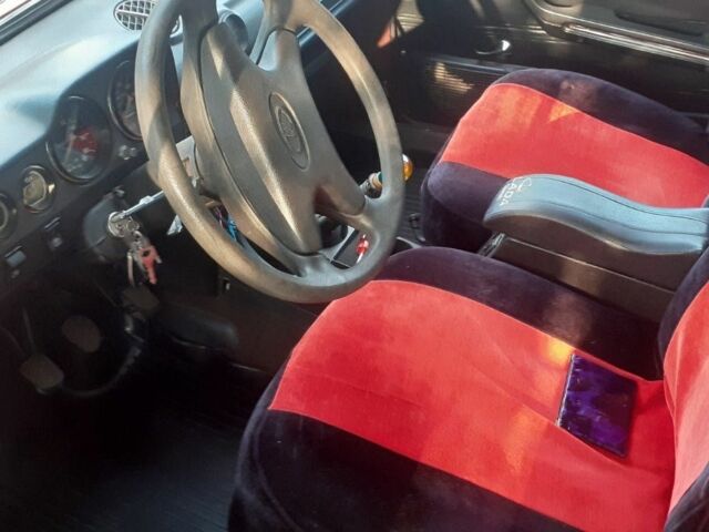 Червоний ВАЗ 2106, об'ємом двигуна 1.57 л та пробігом 500 тис. км за 800 $, фото 6 на Automoto.ua