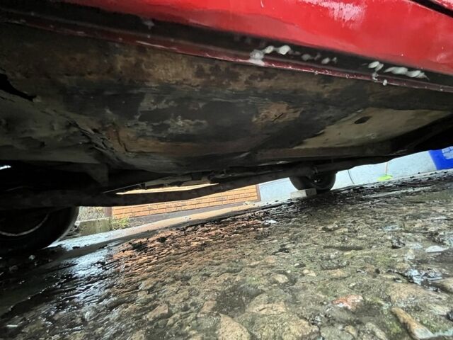 Красный ВАЗ 2106, объемом двигателя 1.3 л и пробегом 50 тыс. км за 166 $, фото 6 на Automoto.ua