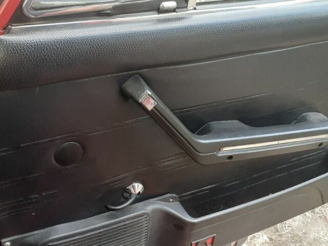 Червоний ВАЗ 2106, об'ємом двигуна 1.57 л та пробігом 500 тис. км за 800 $, фото 3 на Automoto.ua