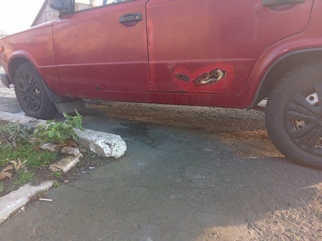 Красный ВАЗ 2106, объемом двигателя 1.5 л и пробегом 2 тыс. км за 616 $, фото 5 на Automoto.ua