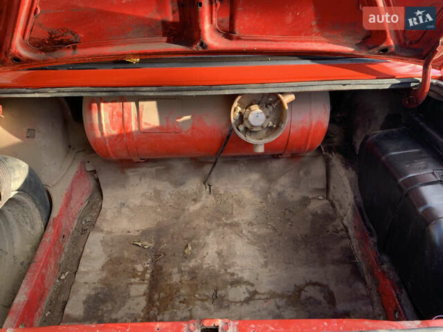 ВАЗ 2106 1980 в Хмельнике на Automoto.ua Красный ВАЗ 2106, объемом двигателя 1.3 л и пробегом 248 тыс. км за 1200 $, фото 6 на Automoto.ua