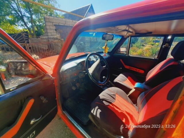 Червоний ВАЗ 2106, об'ємом двигуна 1.6 л та пробігом 37 тис. км за 955 $, фото 4 на Automoto.ua