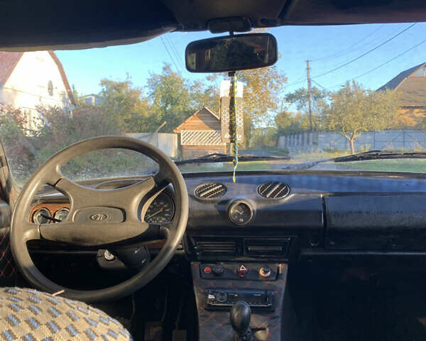 ВАЗ 2106 1980 в Хмельнике на Automoto.ua Красный ВАЗ 2106, объемом двигателя 1.3 л и пробегом 248 тыс. км за 1200 $, фото 13 на Automoto.ua