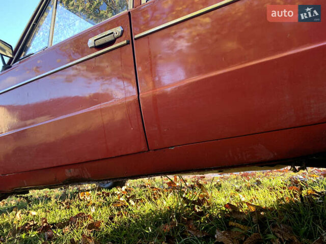 ВАЗ 2106 1980 в Хмельнике на Automoto.ua Красный ВАЗ 2106, объемом двигателя 1.3 л и пробегом 248 тыс. км за 1200 $, фото 16 на Automoto.ua