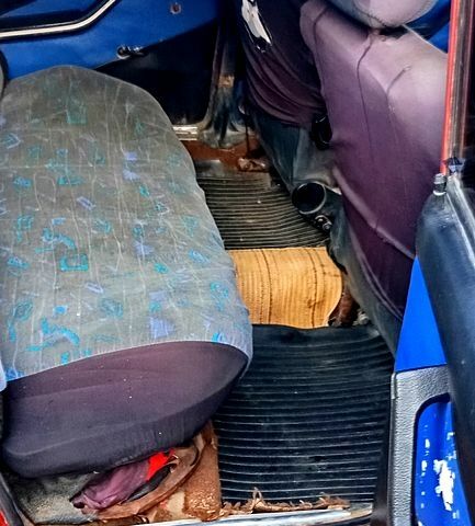 Красный ВАЗ 2106, объемом двигателя 1.6 л и пробегом 100 тыс. км за 900 $, фото 3 на Automoto.ua