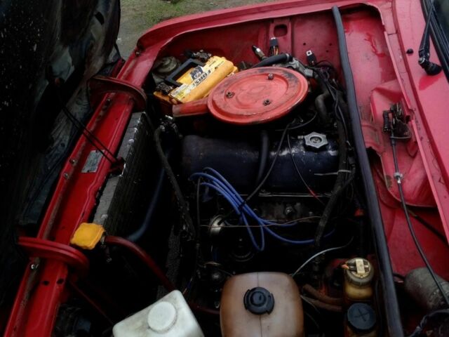 Червоний ВАЗ 2106, об'ємом двигуна 1.6 л та пробігом 82 тис. км за 1100 $, фото 6 на Automoto.ua