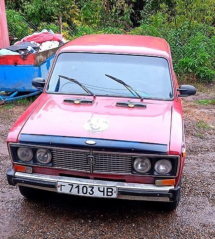 Красный ВАЗ 2106, объемом двигателя 1.6 л и пробегом 100 тыс. км за 900 $, фото 1 на Automoto.ua