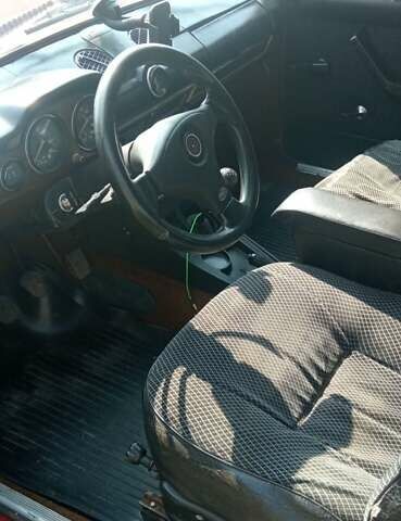 Красный ВАЗ 2106, объемом двигателя 1.6 л и пробегом 90 тыс. км за 1300 $, фото 2 на Automoto.ua