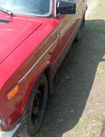 Красный ВАЗ 2106, объемом двигателя 1.6 л и пробегом 90 тыс. км за 1300 $, фото 1 на Automoto.ua