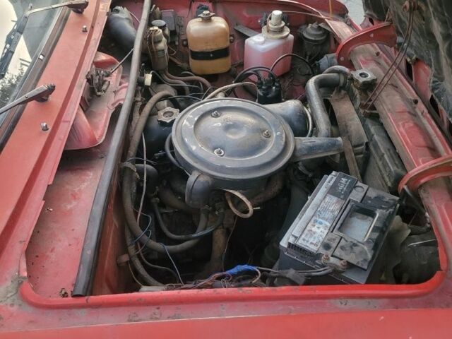 Красный ВАЗ 2106, объемом двигателя 1.6 л и пробегом 200 тыс. км за 398 $, фото 5 на Automoto.ua