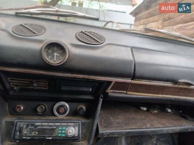 Красный ВАЗ 2106, объемом двигателя 0 л и пробегом 25 тыс. км за 500 $, фото 4 на Automoto.ua