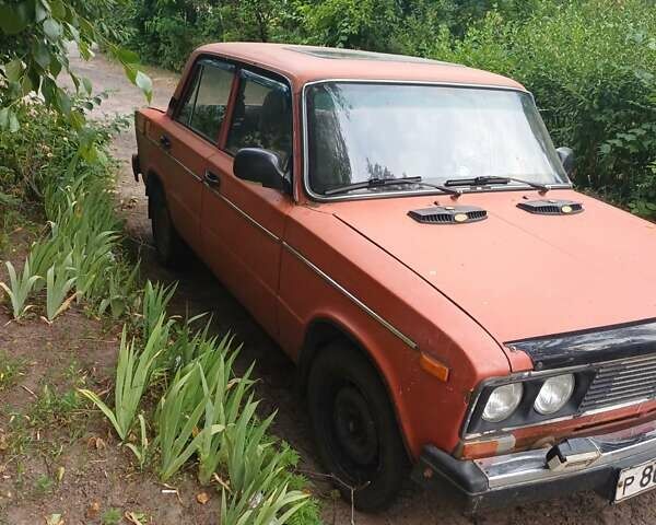 Красный ВАЗ 2106, объемом двигателя 1.6 л и пробегом 70 тыс. км за 650 $, фото 9 на Automoto.ua