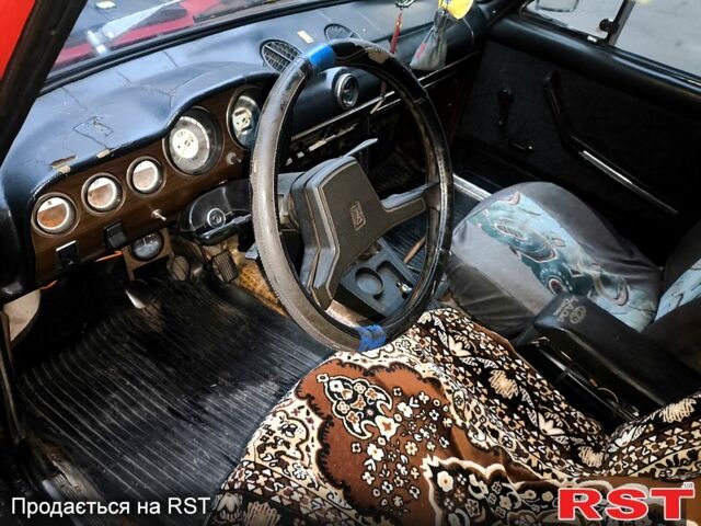 Красный ВАЗ 2106, объемом двигателя 1.3 л и пробегом 200 тыс. км за 1000 $, фото 5 на Automoto.ua